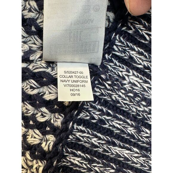 Gap heavyweight knit navy & white sweater cardigan with toggle buttons, size L - Picture 7 of 11